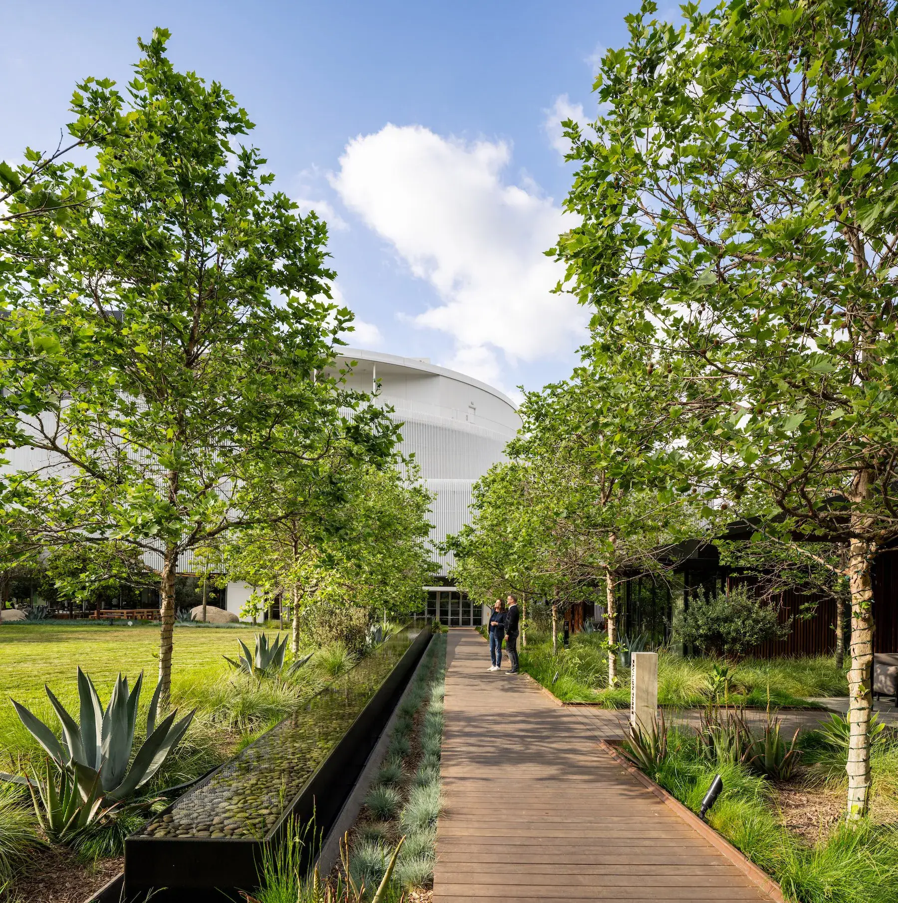 NBC Universal Campus in Los Angeles – architectural photography by Hunter Kerhart